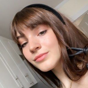 Meet your Posher, Lila